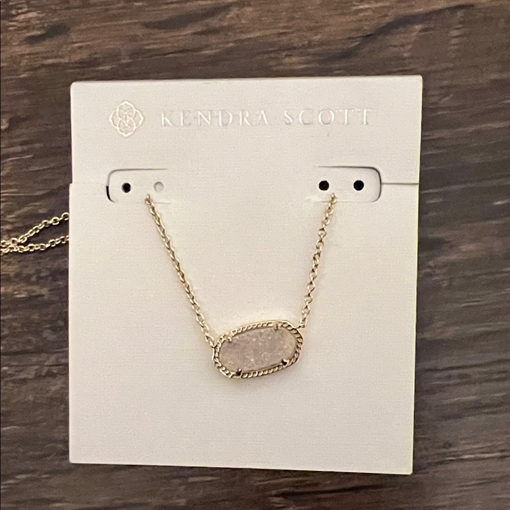 Kendra Scott Gold Oval Necklace